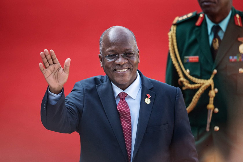 FILE PHOTO: Tanzania's re-elected President John Pombe Magufuli takes oath of office during his swea