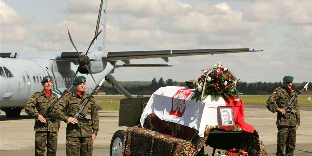 Ciało żołnierza już w kraju