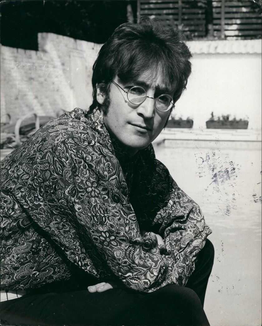 Te gwiazdy widziały duchy: John Lennon