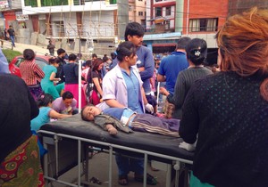 605275_katmandu-povredjeno-dete01foto-tanjug-ap