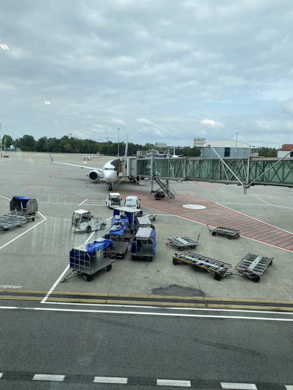 Przygotowania Boeinga 737 MAX 8 do pierwszego lotu na trasie Warszawa — Rijad