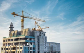 obowiazkowy-ksef-w-budownictwie-i-branzy-deweloperskiej-2026