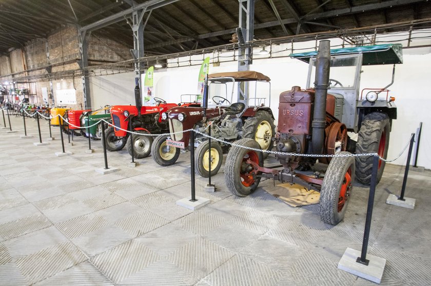 Katowice. Muzeum Hutnictwa Cynku. 100-lecie polskiej motoryzacji. Wystawa