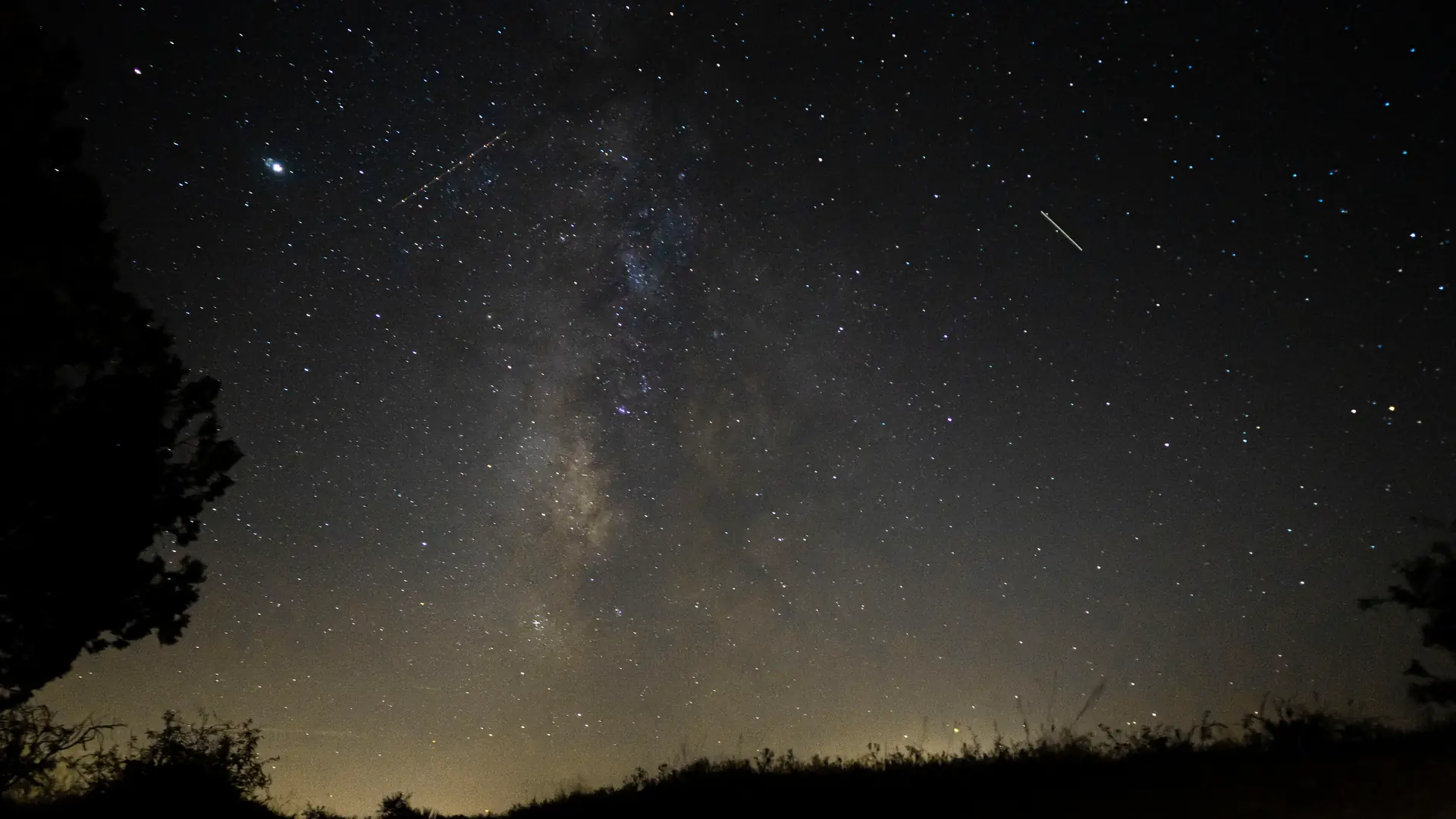 Deszcz spadających gwiazd odmieni życie pięciu znaków zodiaku. Sprawdź, co cię czeka