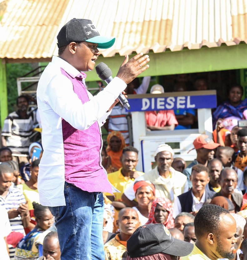 Dr Alfred Mutua addresses a crowd during Kenya Kwanza campaigns on July 21, 2022