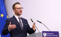 Dlaczego tak dużo zboża sprowadzono z Ukrainy? Minister Buda tłumaczy