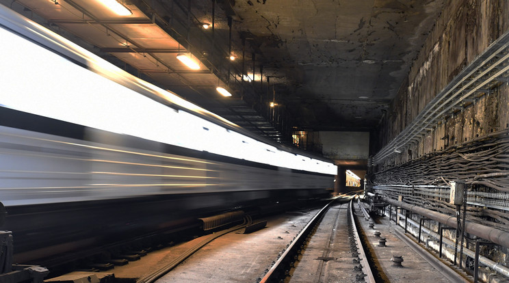 M3-as metró felújítása  A Népliget állomás lejárata az M3-as metró felújítás alatt álló déli szakaszán / Fotó:  MTI/Máthé Zoltán