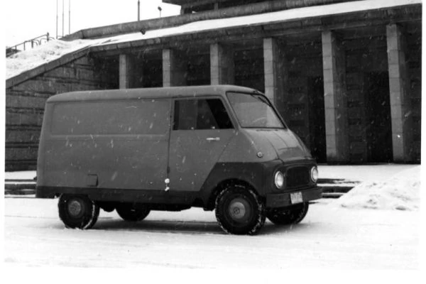 Zapomniana konstrukcja - furgon z FSO rok 1957