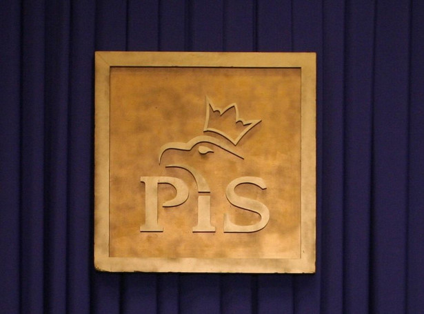 Buntownicy z PiS otwierają wspólne biuro parlamentarne