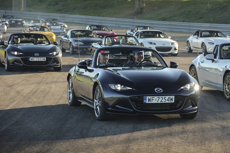 Mazda MX-5 bije rekord Guinnessa