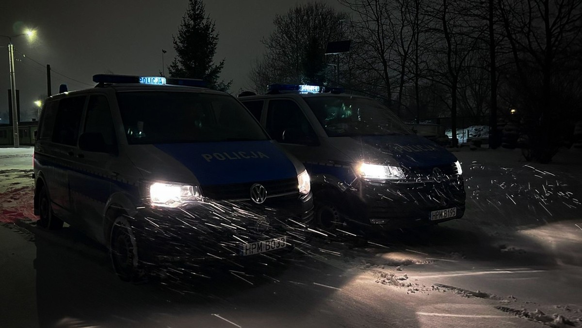 Senior z Podlasia klęczał na śniegu. Nie wiedział, gdzie się znajduje