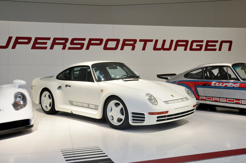  Porsche 959