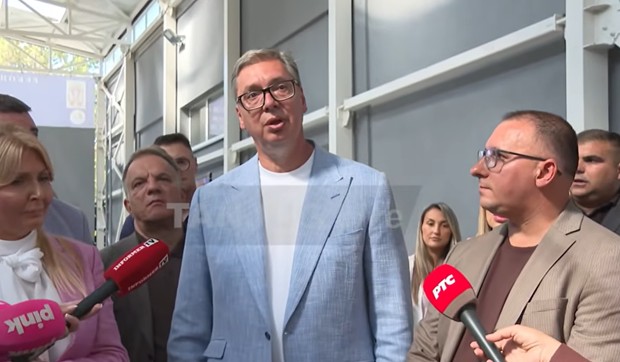Aleksandar Vučić Vlasotince