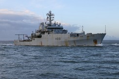 'Admirał Władimirski' 'celowo przemieścił się w pobliże miejsca testów'. Próbował szpiegować?