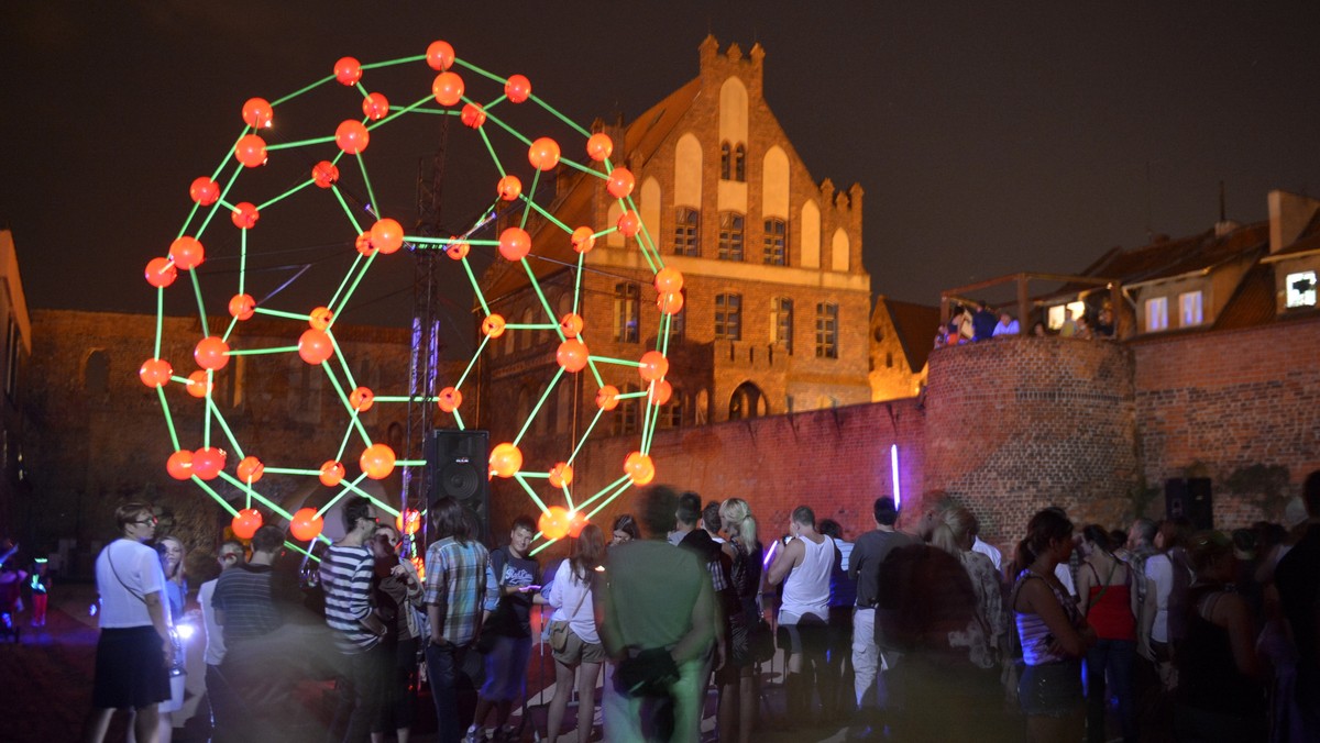 TORUŃ MIĘDZYNARODOWY FESTIWAL ŚWIATŁA SKYWAY