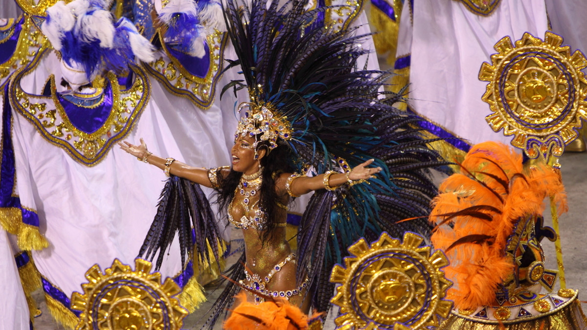 Naga" prawda o karnawale w Rio - Podróże