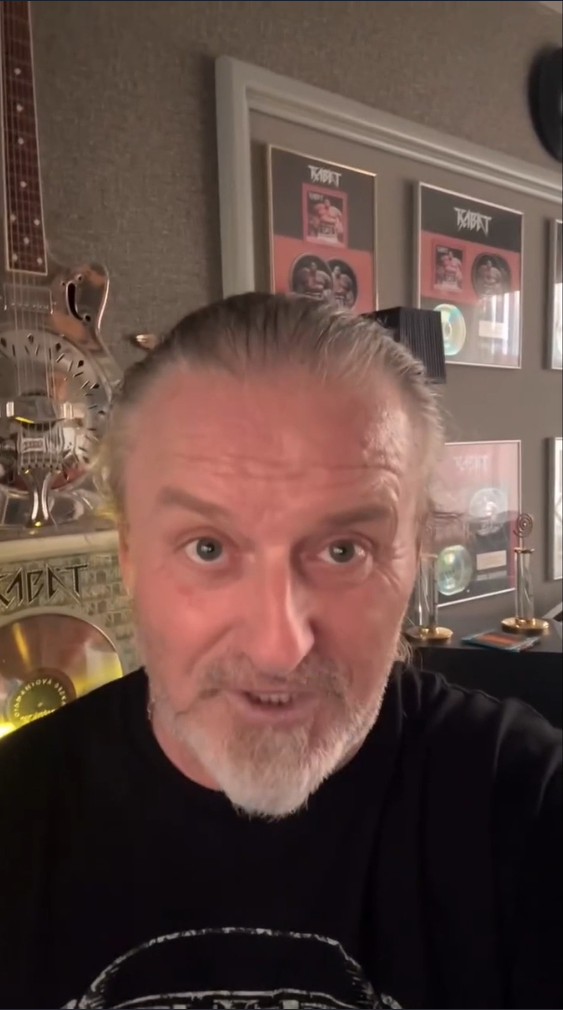Líder skupiny Kabát Josef Vojtek.