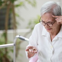 Óvatosan a vaspótlással: a túlzott vasbevitellel az Alzheimer-kórt kockáztathatja