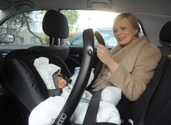 Plakaty z żoną i synkiem? Ziobro zaprzecza