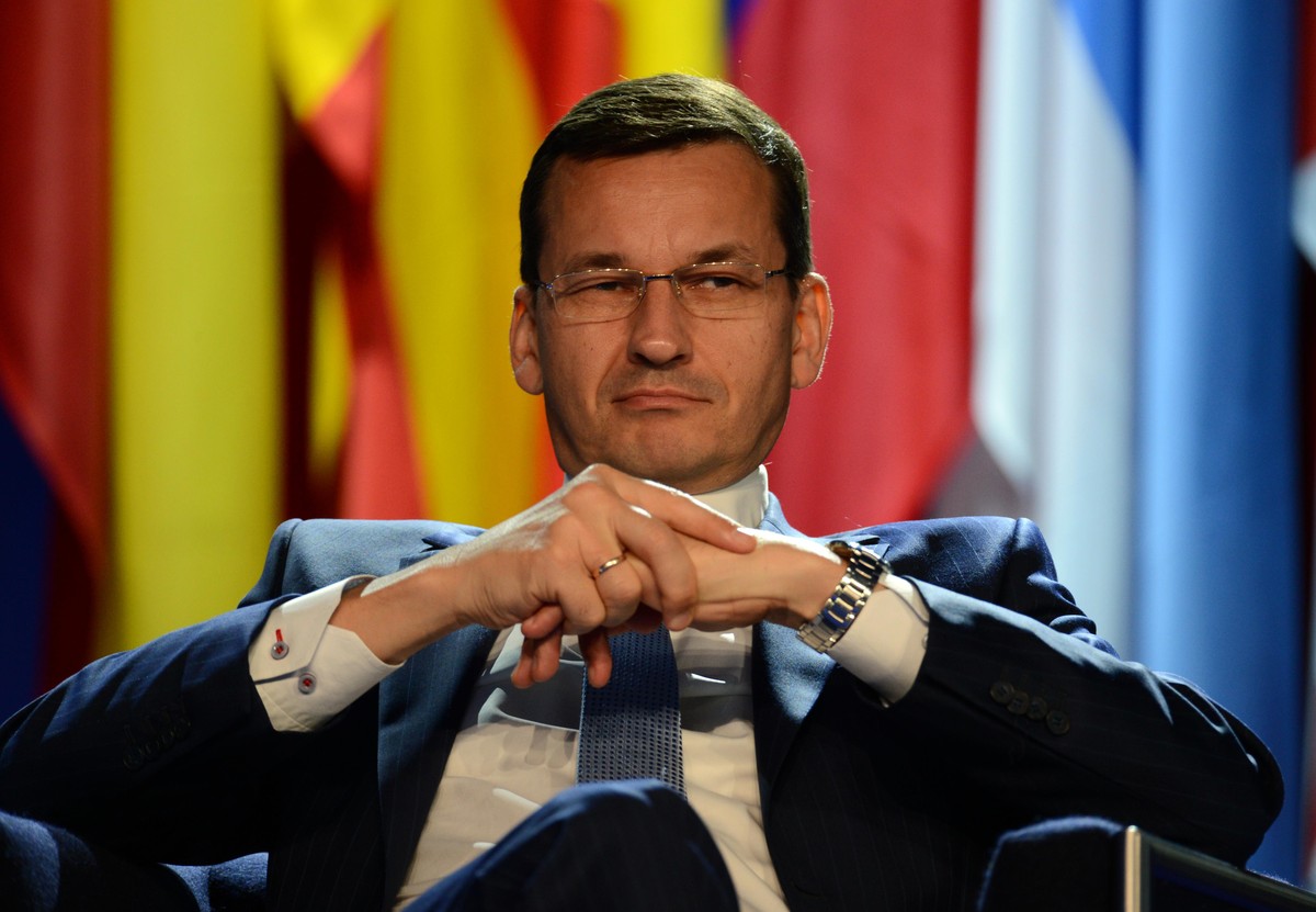 Mateusz Morawiecki przepisał majątek i nieruchomości na żonę - Newsweek print - Vimarsana News