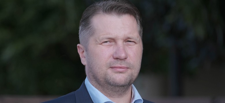 Czarnek: W wielu częściach Europy już nie ma Kościoła. W Polsce musimy go bronić