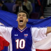 Prenosni Racunalnik Lok Preseg Blic Odbojka Gbspigment Com