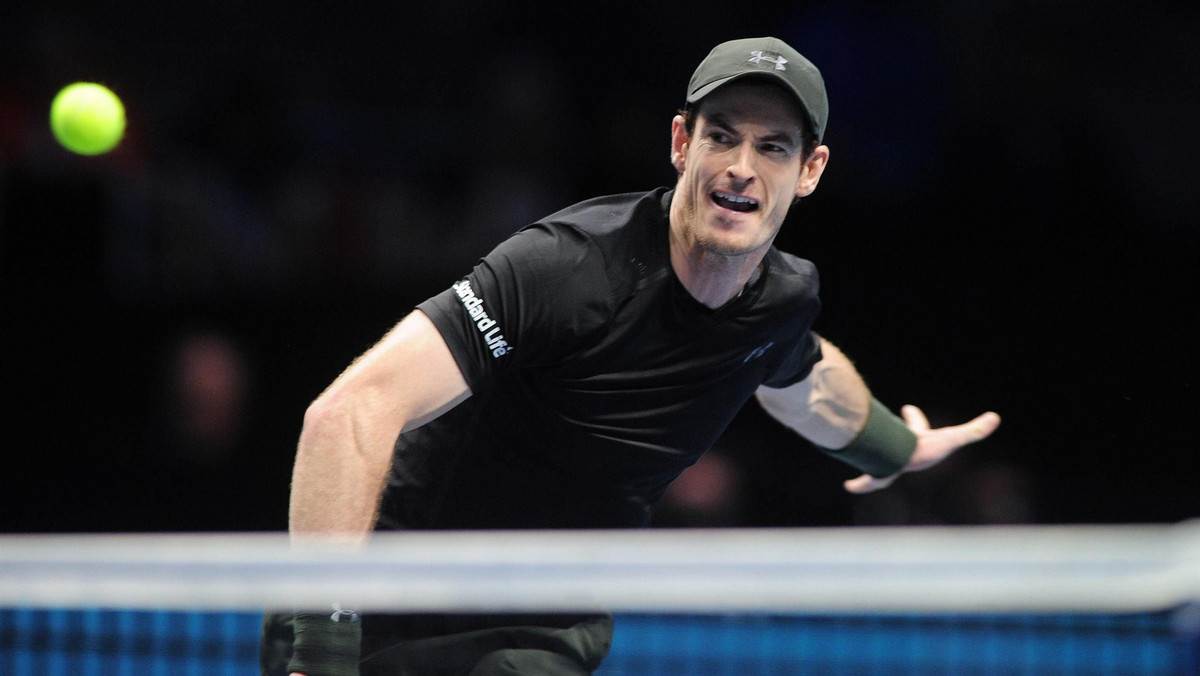 Lider rankingu ATP Andy Murray zaskakująco przegrał w piątek z Davidem Goffinem 6:7(4), 4:6 w półfinale pokazowego turnieju w Abu Zabi. W finale Goffin zmierzy się ze zwycięzcą spotkania pomiędzy Milosem Raonicem a Rafaelem Nadalem. Przegrany zmierzy się z kolei z Murrayem w meczu o trzecie miejsce.