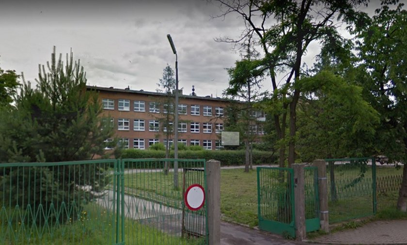 Pod szpitalem w Bogatyni odnaleziono zwłoki 33-letniej mieszkanki miasta.