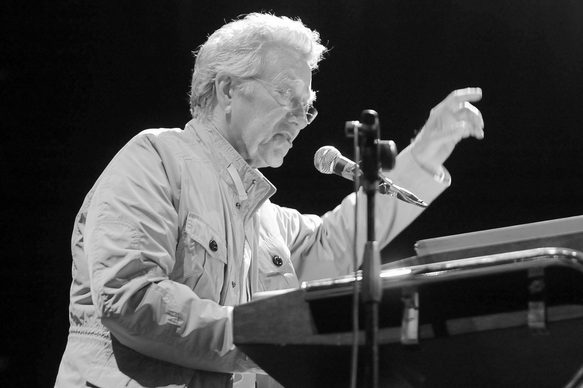 Ray Manzarek