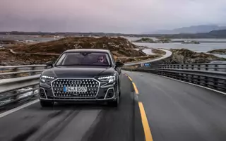 Audi A8 po liftingu – luksusową limuzyną po drogach Norwegii