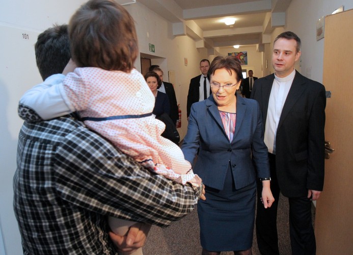 Ewa Kopacz u ewakuowanych z Donbasu