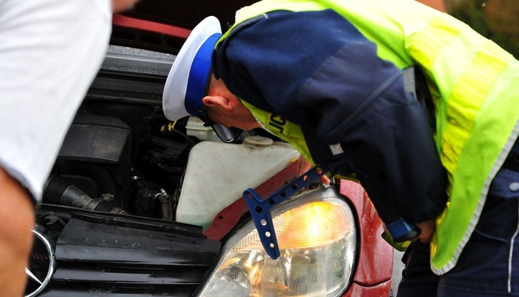 Wchodzi nowe prawo dla starszych samochodów. Zmiany zaskoczą kierowców