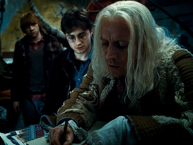 (C) 2010 WARNER BROS. ENTERTAINMENT INC. HARRY POTTER PUBLISHING RIGHTS (C) J.K.R.