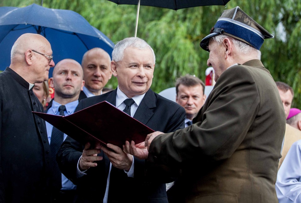 RADOM POMNIK KACZYŃSKICH ODSŁONIĘCIE UROCZYSTOŚCI