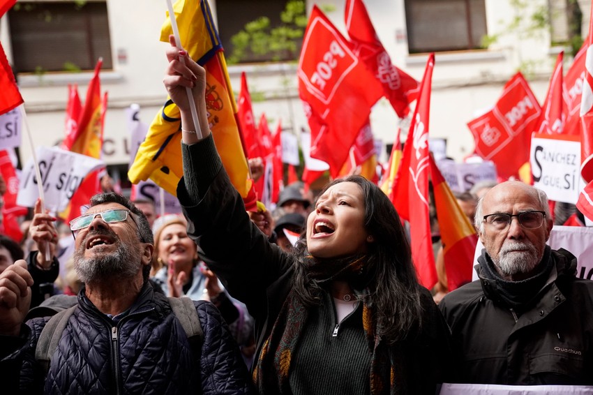 Skup podrške Pedru Sančezu u Madridu 27. aprila
