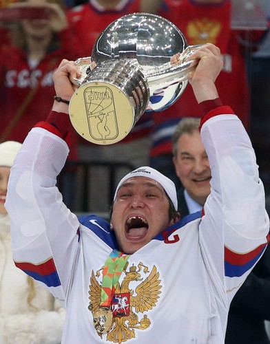 Władimir Putin ma powody do zadowolenia. Rosja rządzi na świecie