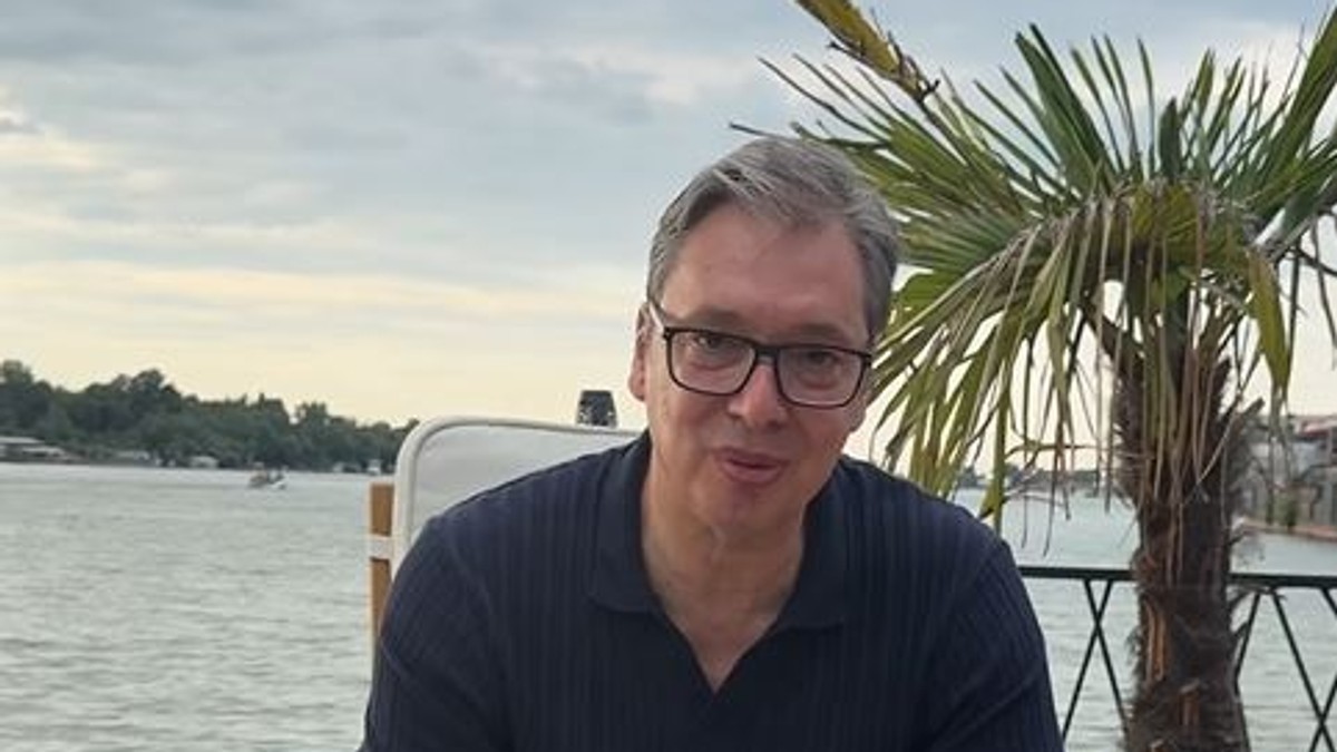 Vučić: Obećavam, preplivaću Savu (Video)