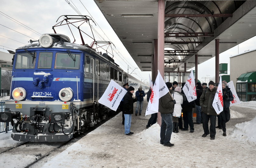 Związkowcy kolejowi gotowi do strajku