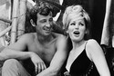 Jean-Paul Belmondo i Ursula Andress w filmie "Człowiek z Hongkongu" (1965)