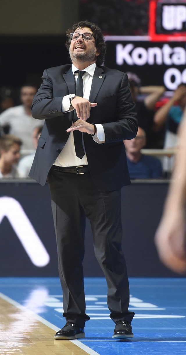 Andrea Trinkijeri, trener košarkaša Partizana