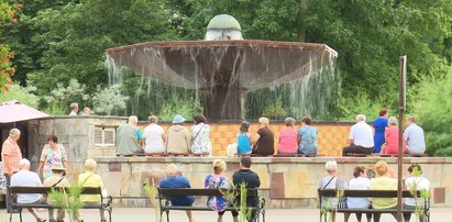 Zobacz, jak emeryci bawią się w Ciechocinku