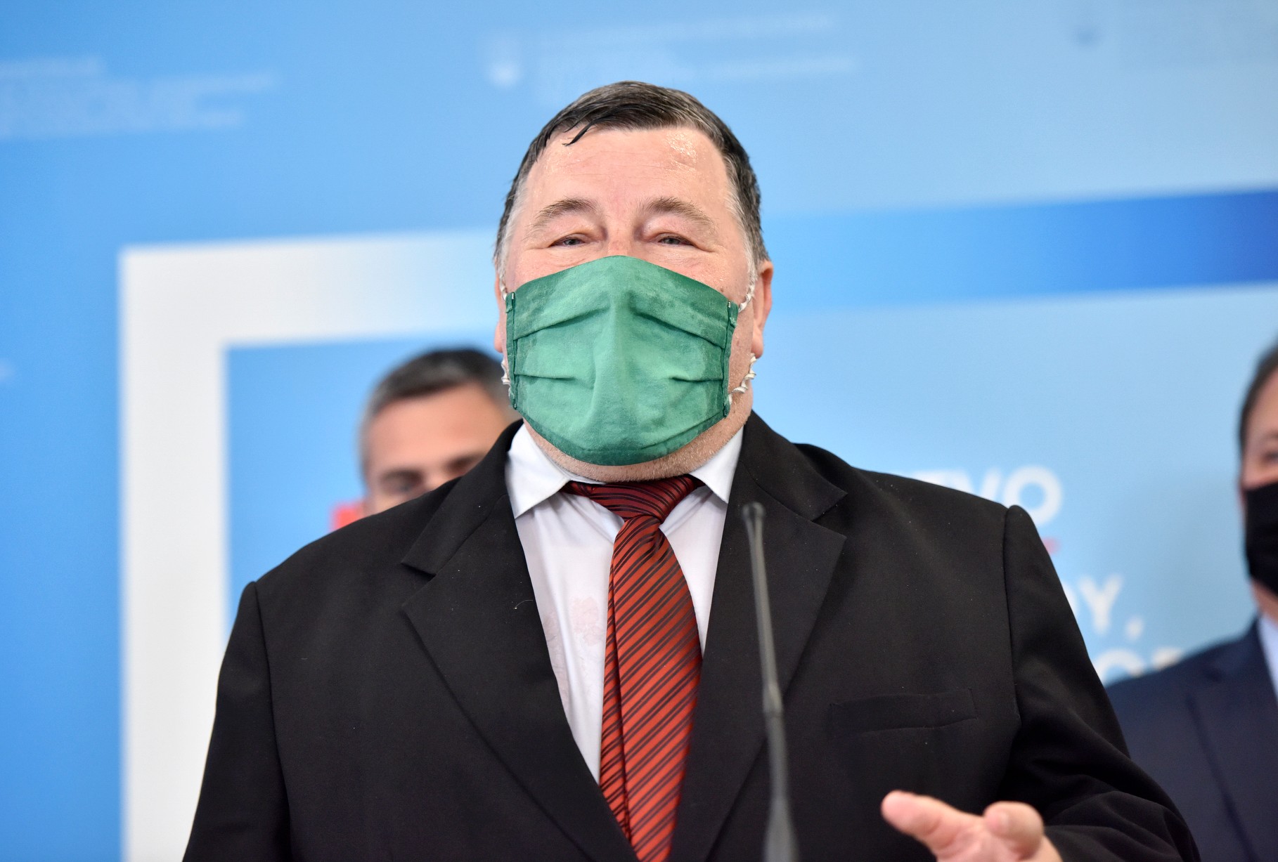 Profesor, lekár a odborník na tropickú medicínu a infektológiu Vladimír Krčméry.