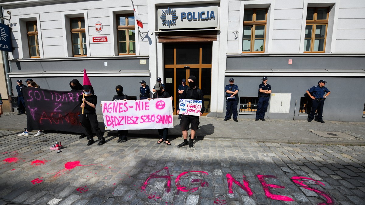 Śledztwo w sprawie gwałtu w komisariacie. Zniknęły dowody