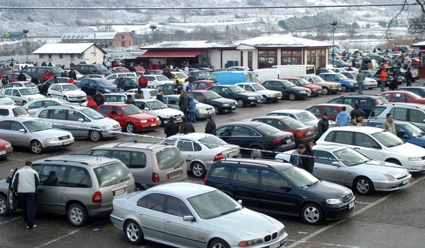 Auto-industrija zarađuje sve manje po vozilu zbog kineskih konkurenata i carina SAD