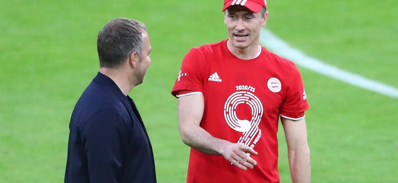 Hat-trick Lewandowskiego. Polak już tylko o krok od rekordu Muellera [WIDEO]