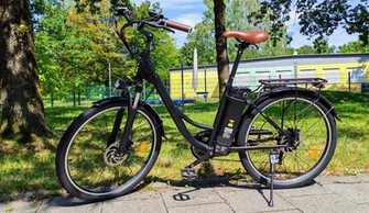 E-Bike U2 für nur 659 Euro im Test: Tiefeinsteiger-Pedelec für die Stadt