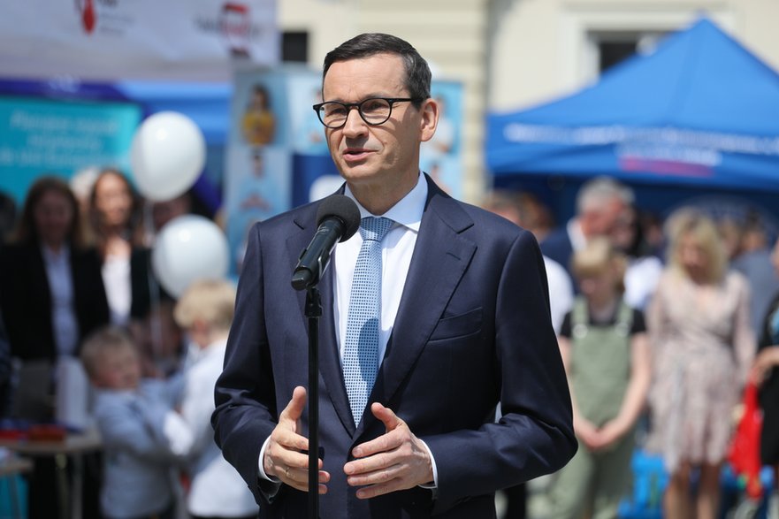 Mateusz Morawiecki na konferencji prasowej na terenie siedziby Ministerstwa Zdrowia w Warszawie (26.05.2023)