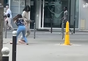 Napad nožem u Parizu