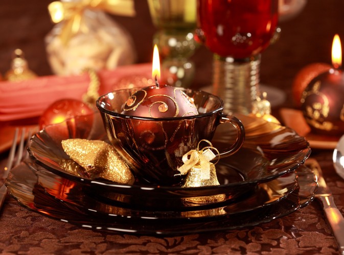 Jak udekorować świąteczny stół