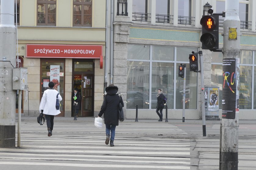 Przejście przez ul. Kazimierza Wielkiego